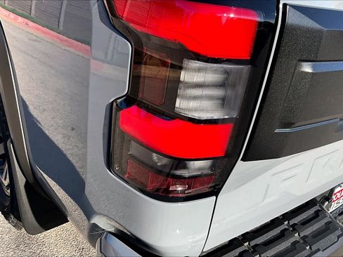 New 2026 Nissan Frontier Pro-X image 12