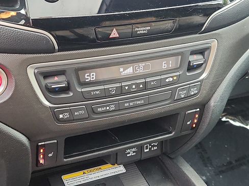 Certified 2023 Honda Passport TrailSport image 15