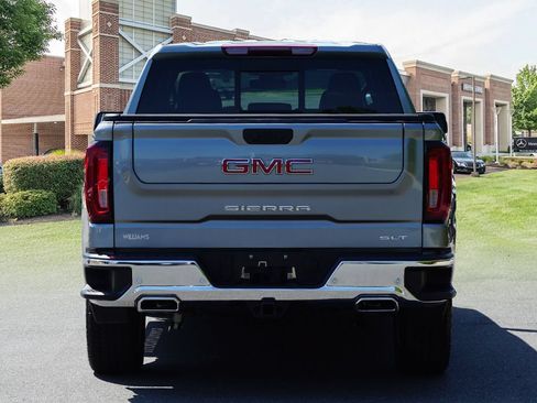 Used 2025 GMC Sierra 1500 SLT w/ SLT Premium Plus Package AWD/4WD image 5