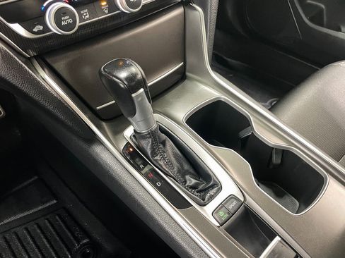 Used 2020 Honda Accord Sport image 28