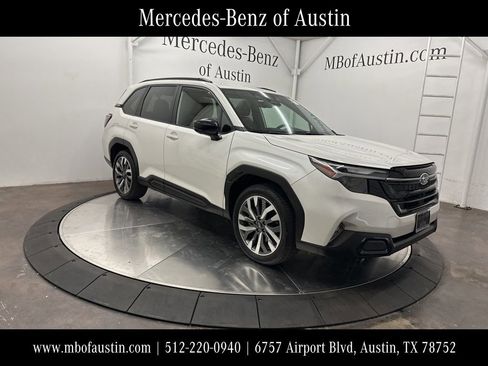 Used 2025 Subaru Forester Touring image 1