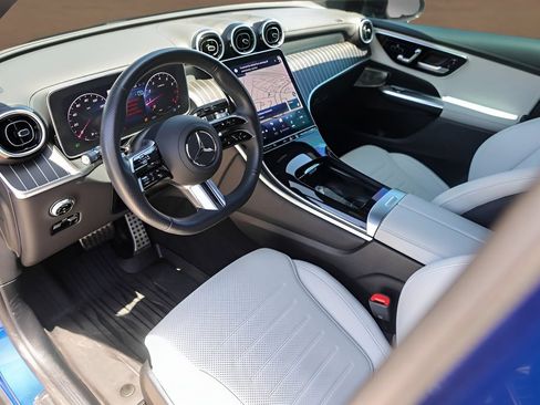 Used 2024 Mercedes-Benz GLC 300 w/ AMG Line image 10