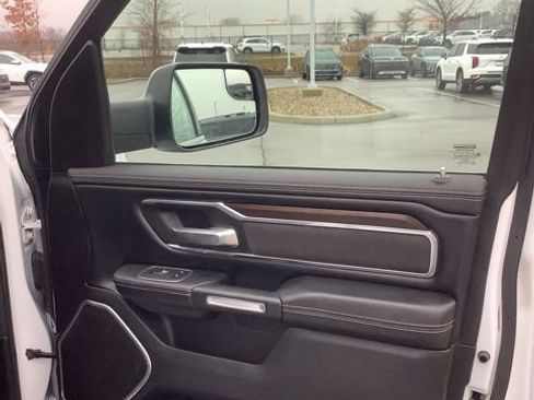 Used 2021 RAM 1500 Laramie AWD/4WD image 22