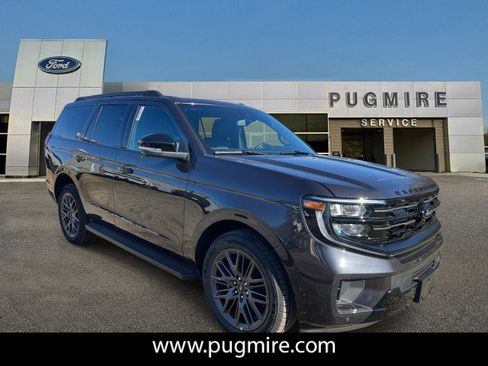New 2026 Ford Expedition Platinum w/ Stealth Appearance Package image 1