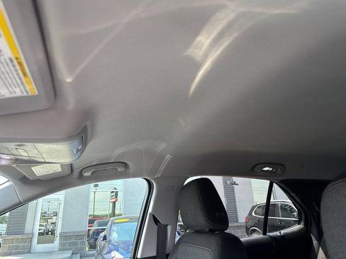 Used 2020 Chevrolet Equinox LT FWD image 21