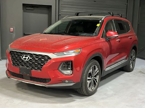 Used 2019 Hyundai Santa Fe AWD image 3