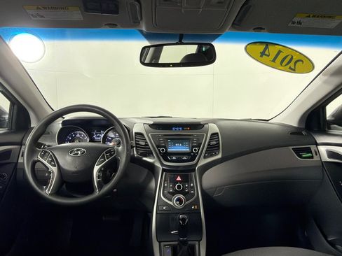 Used 2014 Hyundai Elantra SE w/ Option Group 02 FWD image 20
