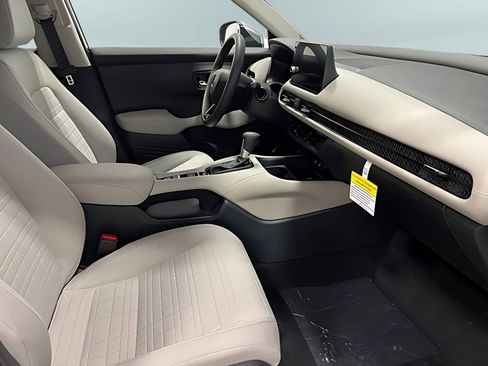New 2026 Honda HR-V LX image 23