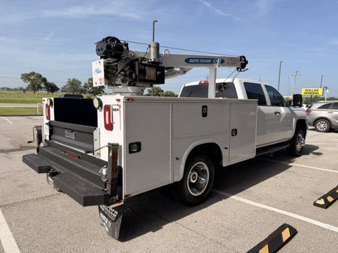 Used 2019 Chevrolet Silverado 3500 W/T w/ WT Convenience Package AWD/4WD image 3