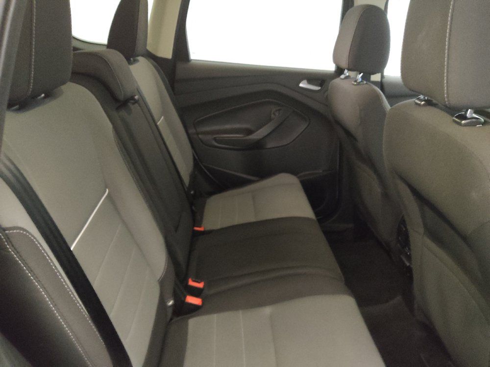 Used 2015 Ford Escape SE w/ Equipment Group 201A AWD/4WD image 19