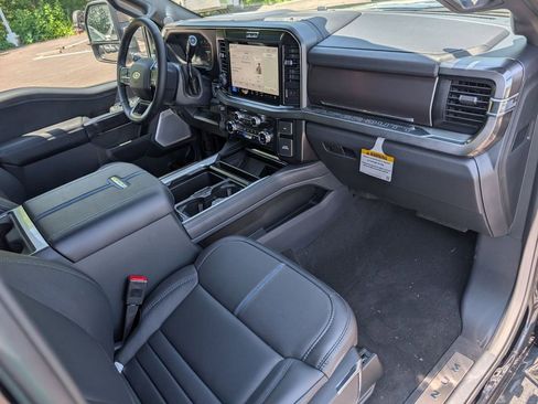 New 2026 Ford F250 Platinum AWD/4WD image 23