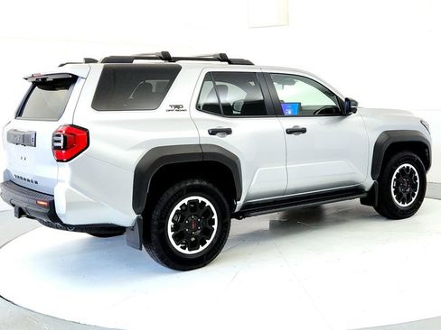 Used 2025 Toyota 4Runner TRD Off-Road Premium w/ Tow Technology Package AWD/4WD image 6
