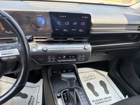 Used 2025 Hyundai Kona SEL AWD/4WD image 22