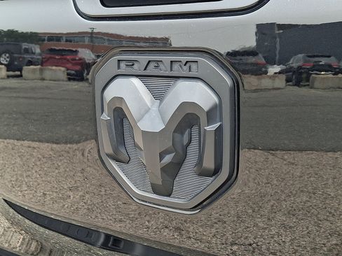 Used 2023 RAM 1500 Big Horn AWD/4WD image 29