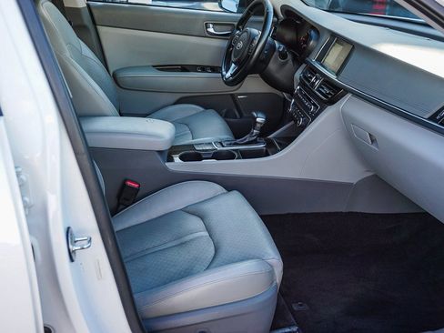 Used 2016 Kia Optima EX w/ Premium Package image 13