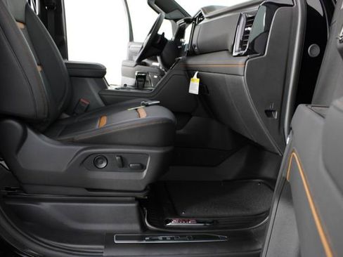 New 2026 GMC Sierra 1500 AT4 AWD/4WD image 25