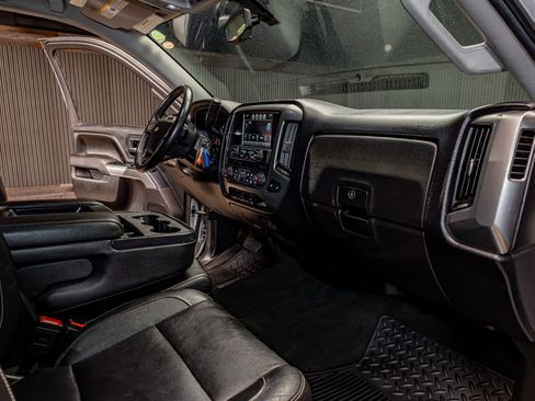 Used 2017 Chevrolet Silverado 1500 LT w/ All Star Edition image 12