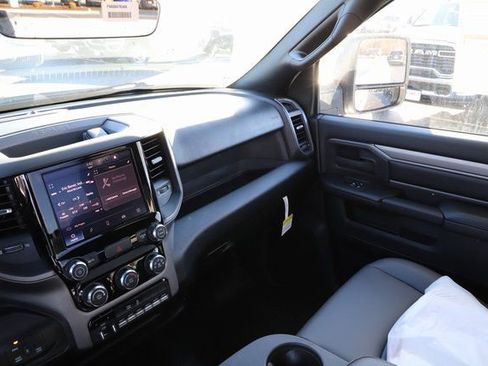 New 2026 RAM 2500 Tradesman AWD/4WD image 19