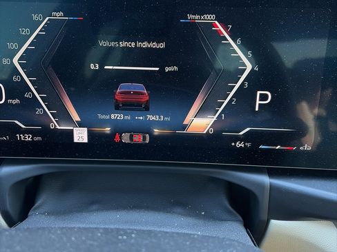 Used 2025 BMW 330i xDrive Sedan w/ M Sport Package image 2