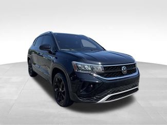 Used 2022 Volkswagen Taos SE AWD/4WD video 1