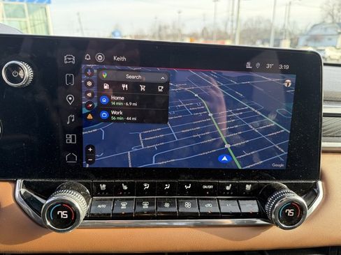 Used 2023 GMC Canyon AT4 w/ AT4 Premium Package image 12