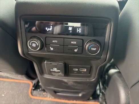 Used 2023 GMC Acadia AT4 w/ Technology Package image 18