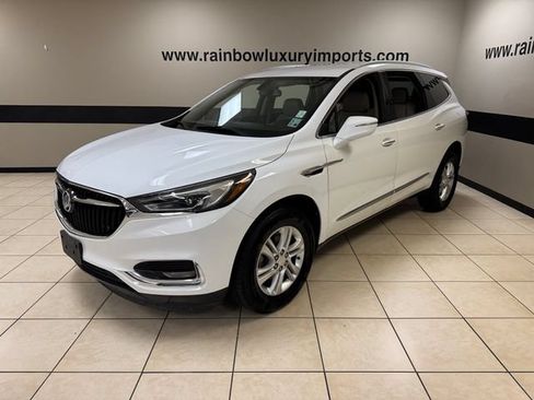 Used 2019 Buick Enclave Essence FWD image 3