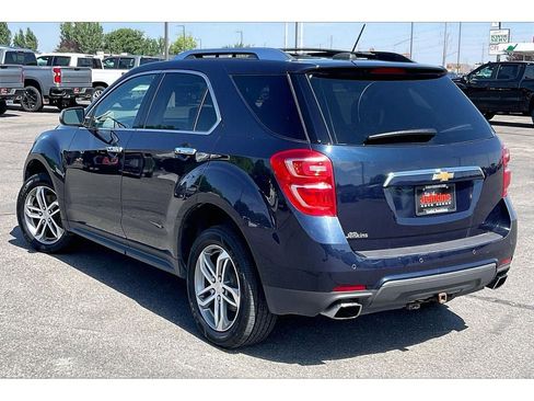 Used 2017 Chevrolet Equinox Premier w/ Enhanced Convenience Package AWD/4WD image 12