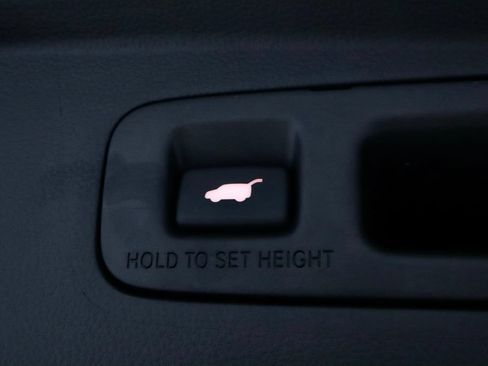 Used 2023 Honda CR-V EX-L image 16