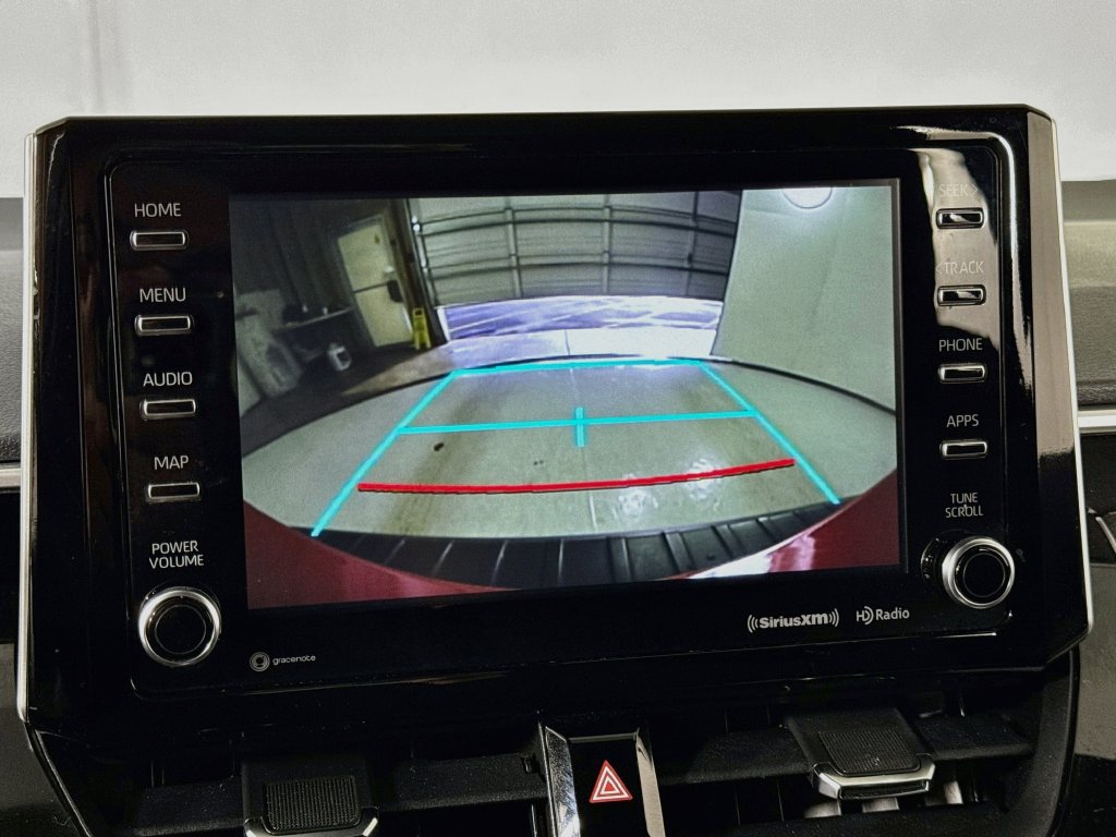 Used 2021 Toyota Corolla SE w/ Special Edition FWD image 33