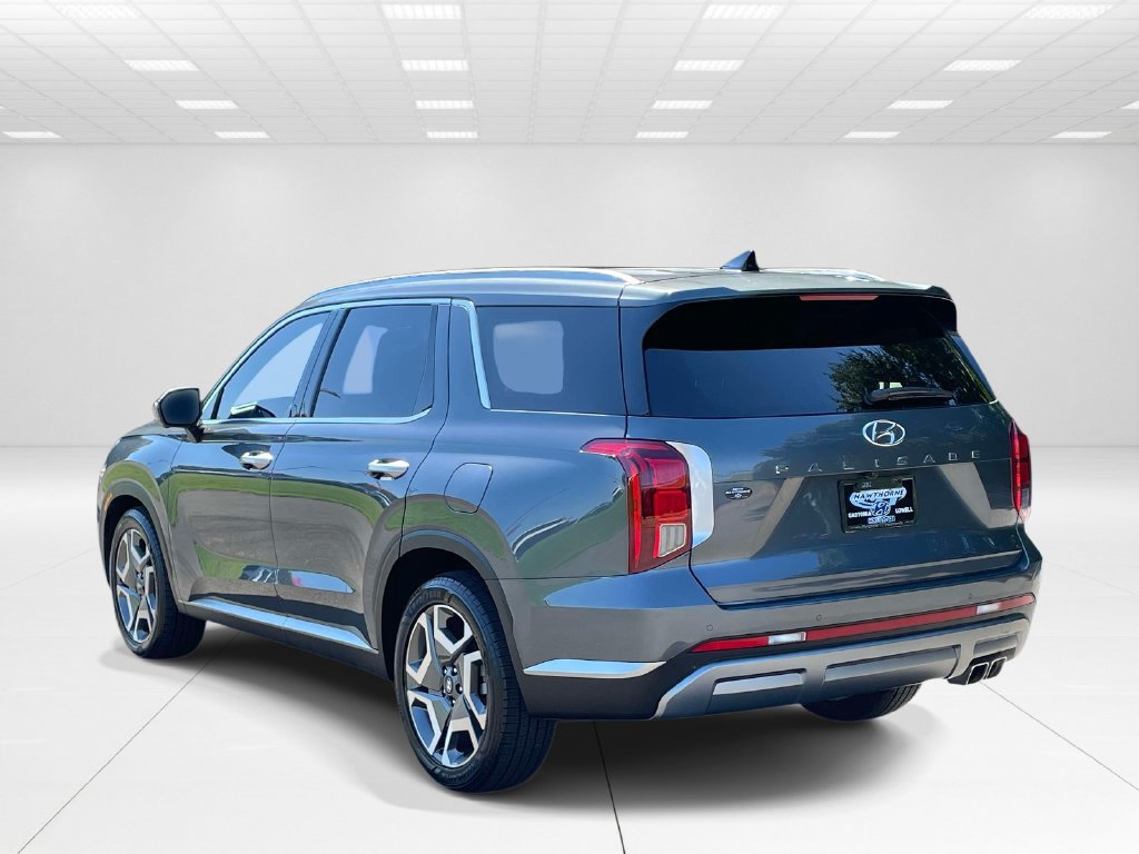 Certified 2025 Hyundai Palisade SEL FWD image 4