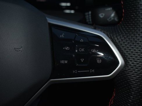 Used 2024 Volkswagen GTI Autobahn image 21