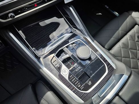 New 2026 BMW X6 xDrive40i AWD/4WD image 24