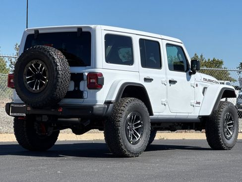 New 2026 Jeep Wrangler Unlimited Rubicon AWD/4WD image 3