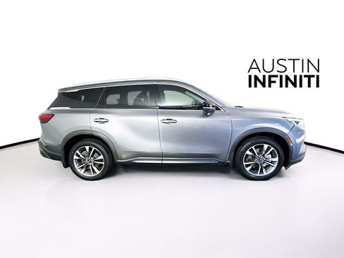 Certified 2023 INFINITI QX60 Luxe w/ Cargo Package FWD image 11