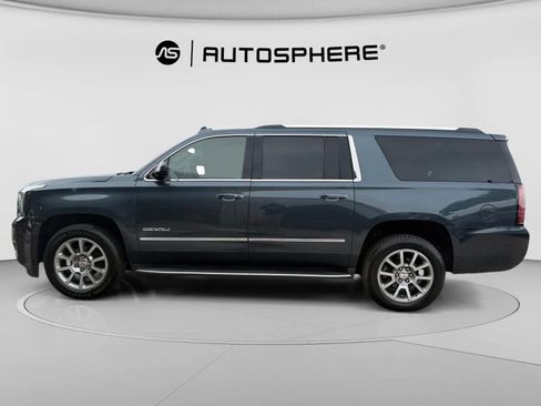 Used 2019 GMC Yukon XL Denali RWD image 5