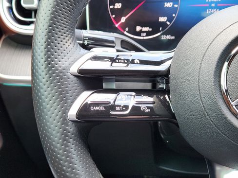 Used 2025 Mercedes-Benz C 300 Sedan image 19