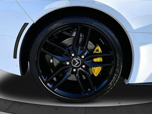 Used 2015 Chevrolet Corvette Stingray Coupe w/ 2LT Preferred Equipment Group image 33