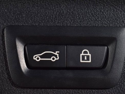 Used 2021 BMW X3 xDrive30i w/ Premium Package image 5