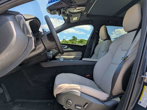 New 2026 Volvo XC60 B5 Plus w/ Protection Package Premier image 2