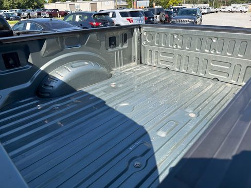 Used 2019 Ford F250 XLT w/ XLT Value Package image 21