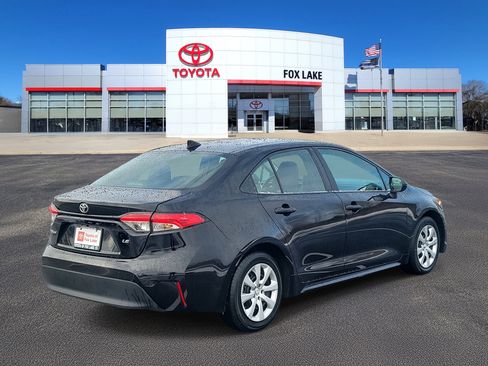 Used 2024 Toyota Corolla LE image 4