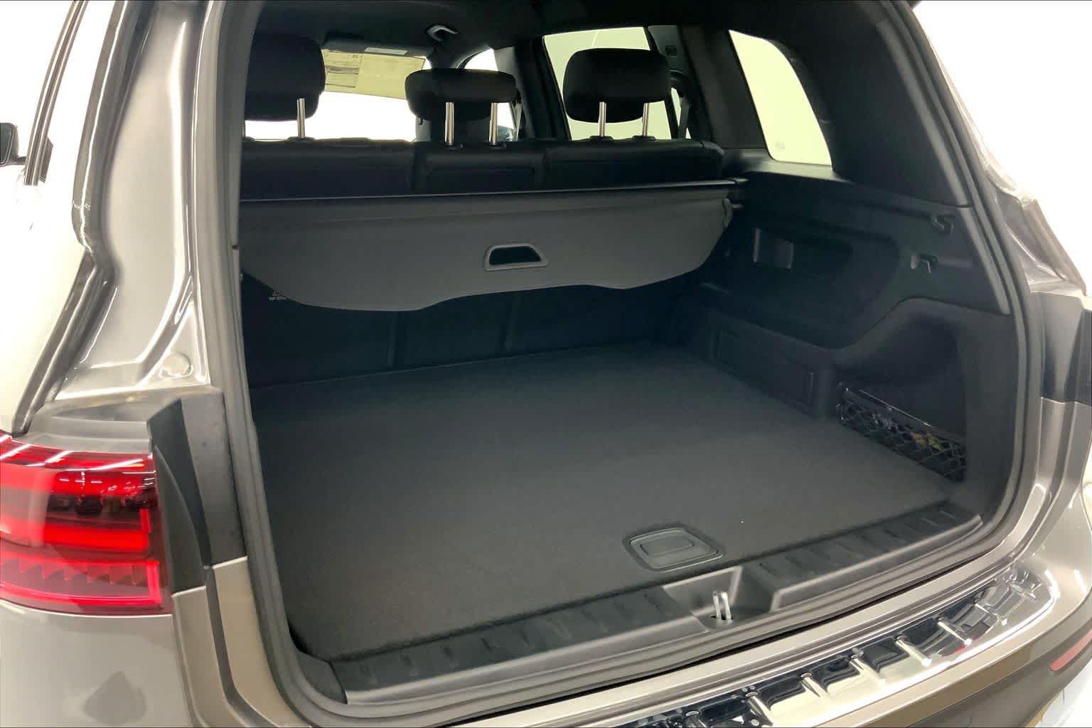 Used 2026 Mercedes-Benz GLB 250 image 16