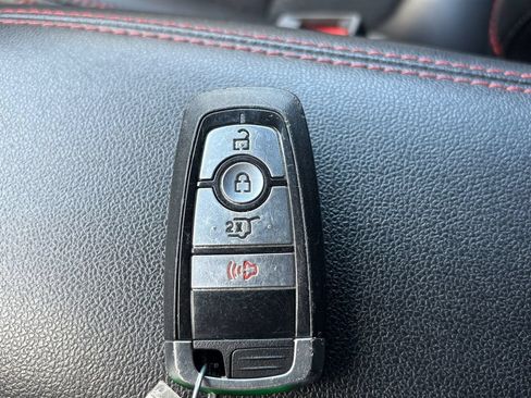 Used 2025 Ford Escape ST-Line FWD image 26