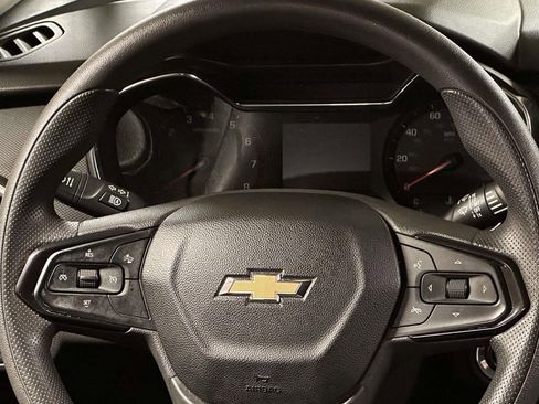 Used 2023 Chevrolet TrailBlazer LT FWD image 19
