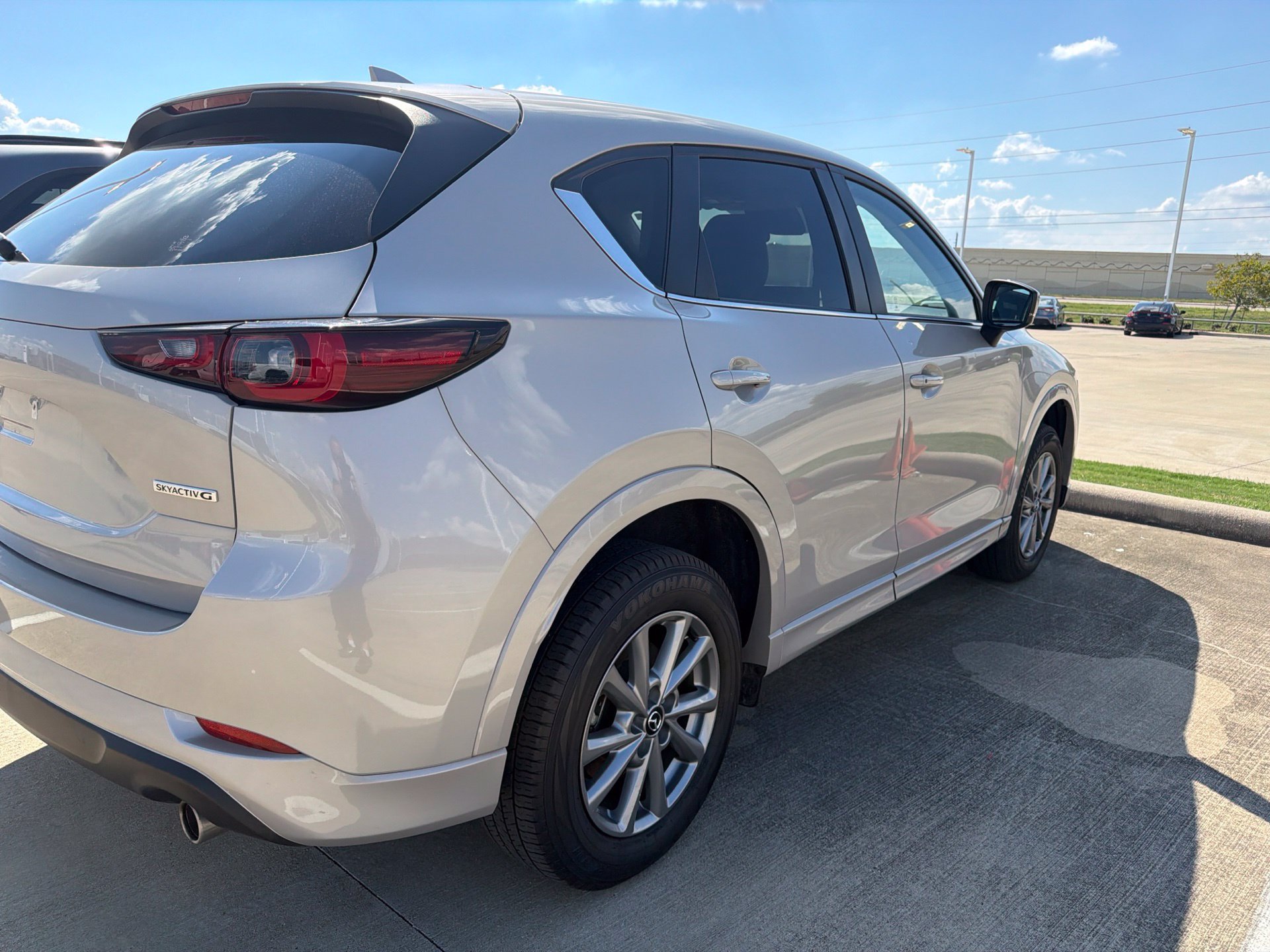 Used 2025 MAZDA CX-5 AWD 2.5 S w/ Select Package image 3