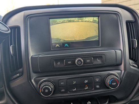 Used 2018 Chevrolet Silverado 1500 Custom image 16