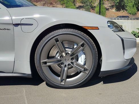 New 2025 Porsche Taycan Turbo AWD/4WD image 11