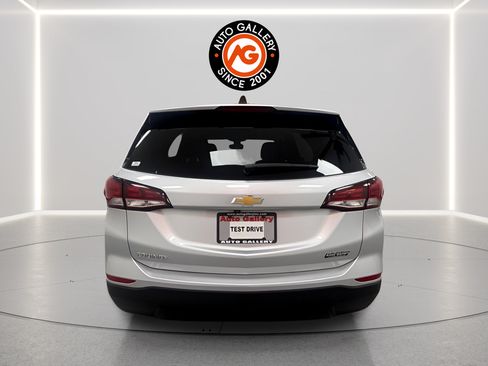 Used 2022 Chevrolet Equinox LS w/ LS Convenience Package FWD image 6