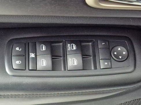 Used 2015 Jeep Grand Cherokee Laredo w/ Quick Order Package 23E image 14